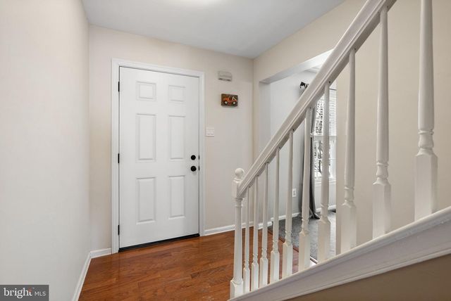 120 FOX HUNT DR, Franconia, PA 18924