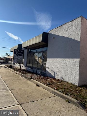 1911 BRUNSWICK AVE, Trenton, NJ 08648