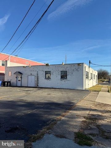 1911 BRUNSWICK AVE, Trenton, NJ 08648