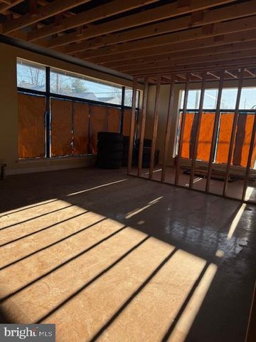 1911 BRUNSWICK AVE, Trenton, NJ 08648