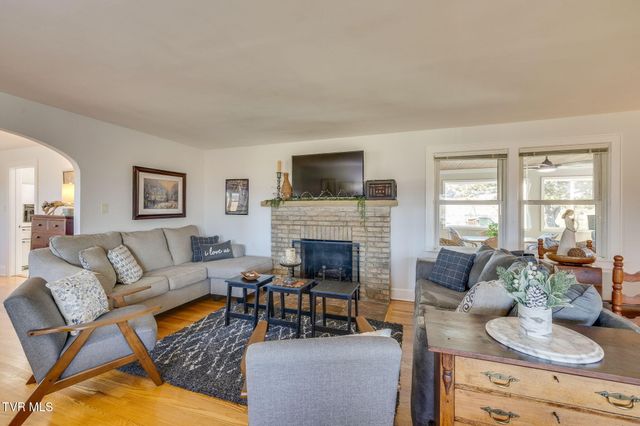 845 Highway 44, Bristol, TN 37620