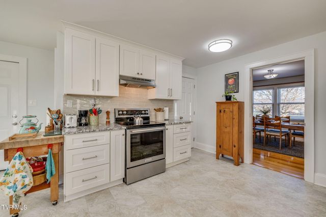 845 Highway 44, Bristol, TN 37620