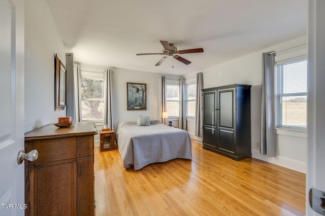 845 Highway 44, Bristol, TN 37620