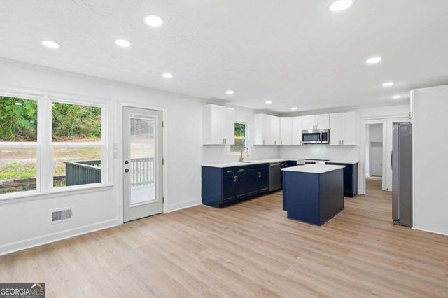 4661 Calleigh Way, Snellville, GA 30039