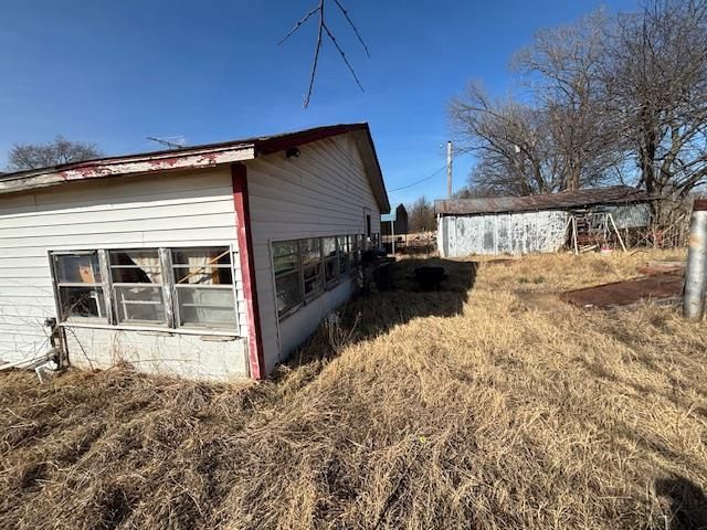 23560 E County Road 1595 Road, Elmore City, OK 73433