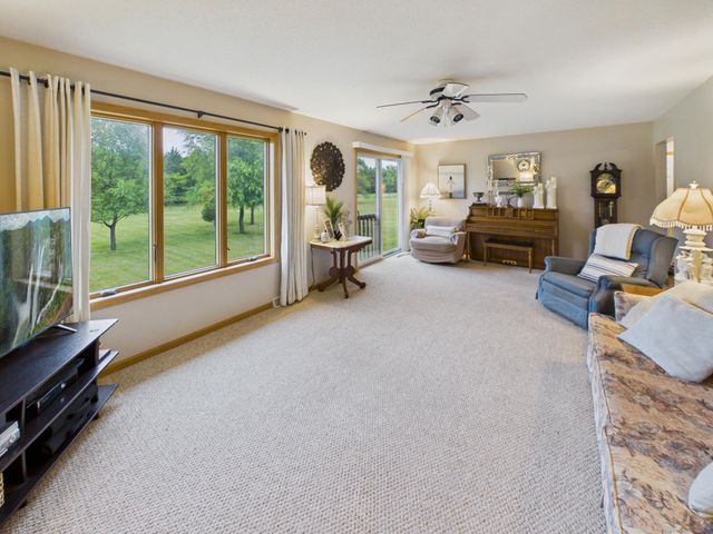 1572 47th Street SE, Saint Cloud, MN 56304