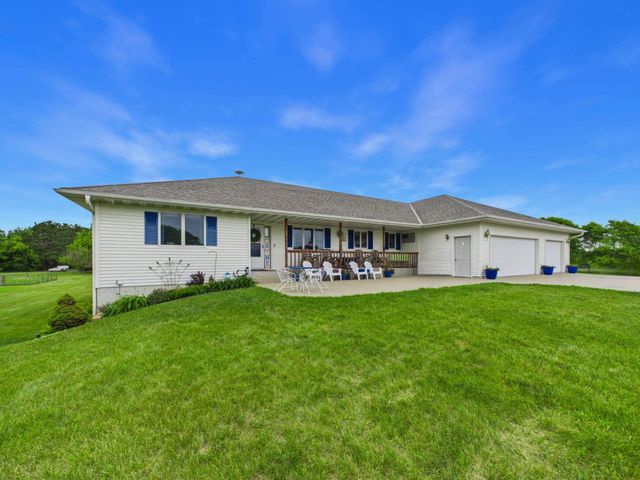 1572 47th Street SE, Saint Cloud, MN 56304