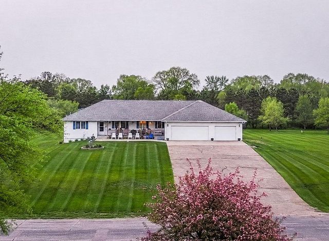 1572 47th Street SE, Saint Cloud, MN 56304