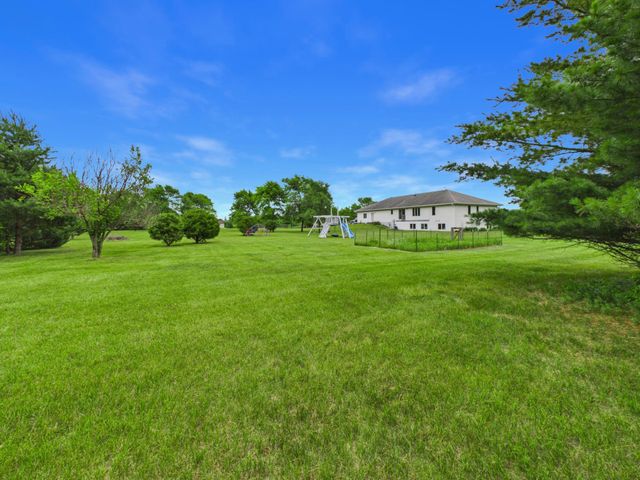 1572 47th Street SE, Saint Cloud, MN 56304