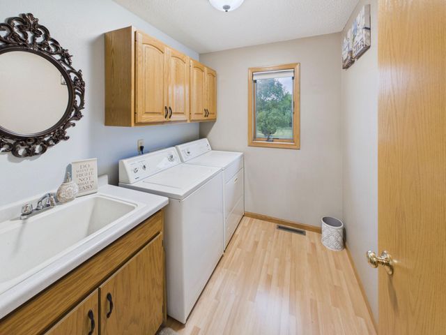 1572 47th Street SE, Saint Cloud, MN 56304
