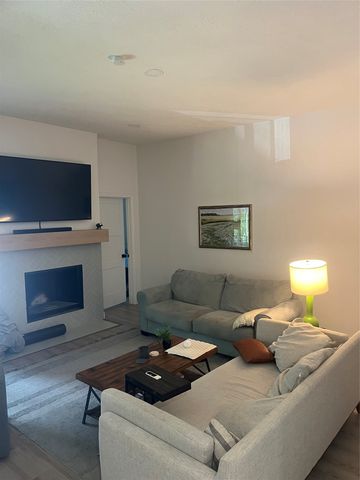 6081 Milton Street 241, Dallas, TX 75206