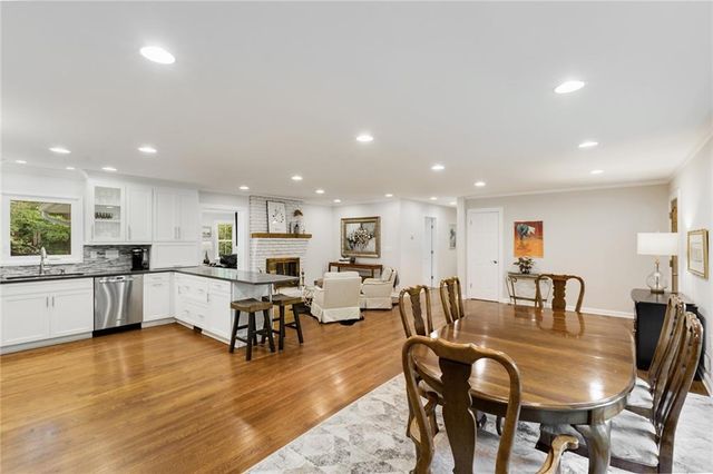 6555 Wright NE Road, Sandy Springs, GA 30328