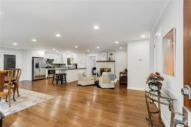 6555 Wright NE Road, Sandy Springs, GA 30328