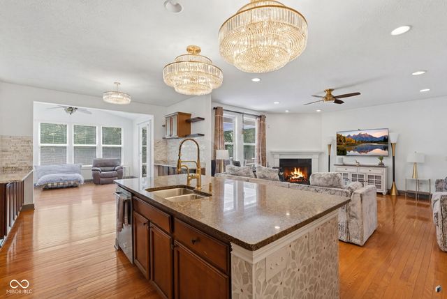 6523 Paddle Drive, Carmel, IN 46033
