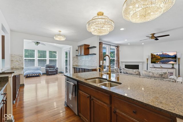 6523 Paddle Drive, Carmel, IN 46033