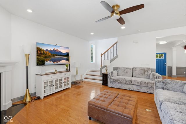 6523 Paddle Drive, Carmel, IN 46033