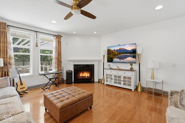 6523 Paddle Drive, Carmel, IN 46033
