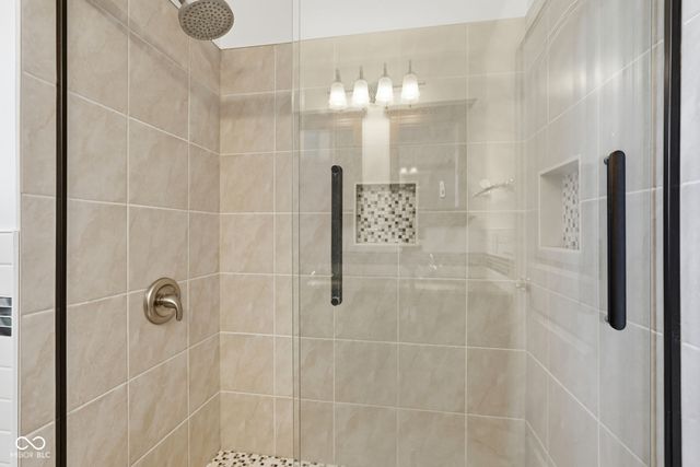 6523 Paddle Drive, Carmel, IN 46033