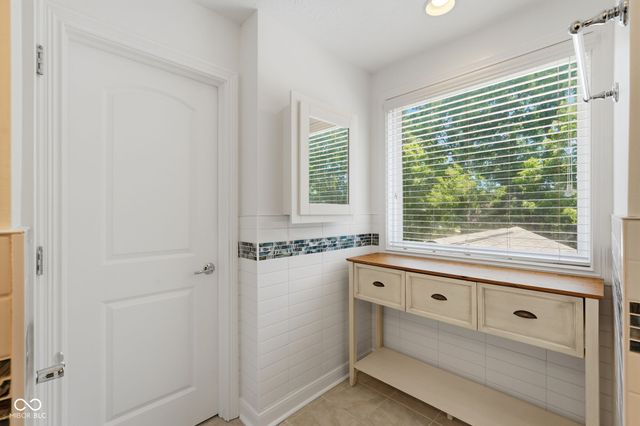 6523 Paddle Drive, Carmel, IN 46033