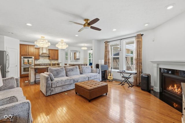 6523 Paddle Drive, Carmel, IN 46033