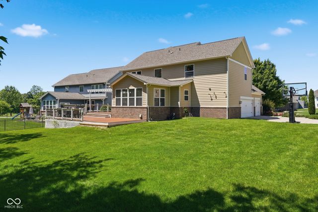 6523 Paddle Drive, Carmel, IN 46033