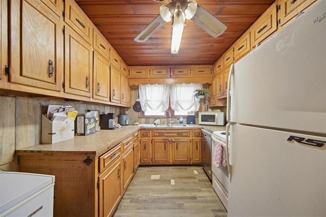 5005 Chatsworth Highway, Ellijay, GA 30540