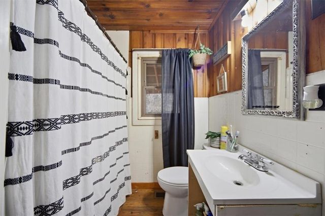 5005 Chatsworth Highway, Ellijay, GA 30540