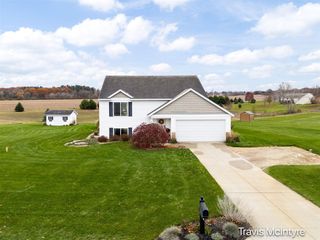850 Cosby Way Drive, Sparta, MI 49345