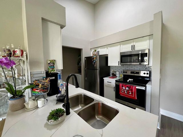 1213 BERMUDA LAKES LANE 208, Kissimmee, FL 34741