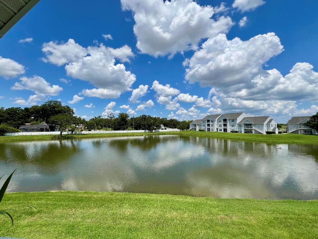 Image 4 of property listing at 1213 BERMUDA LAKES LANE 208, Kissimmee, FL 34741