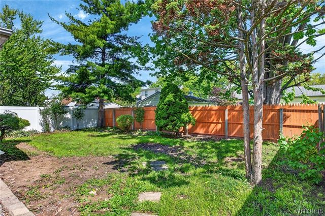 780 Oneida Street, Lewiston, NY 14092