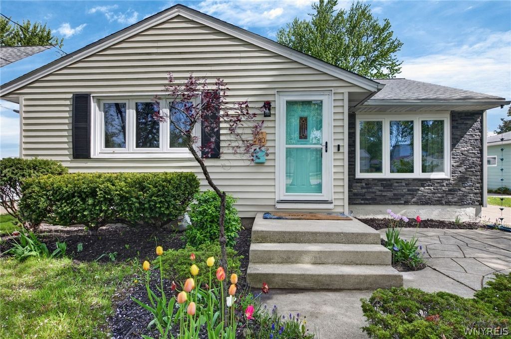 780 Oneida Street, Lewiston, NY 14092