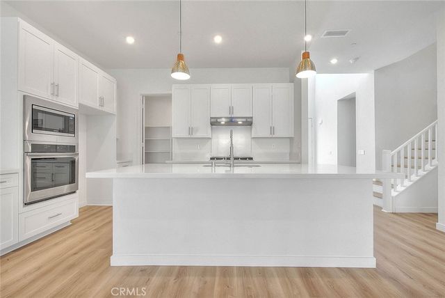 15842 Butterfly, Fontana, CA 92336