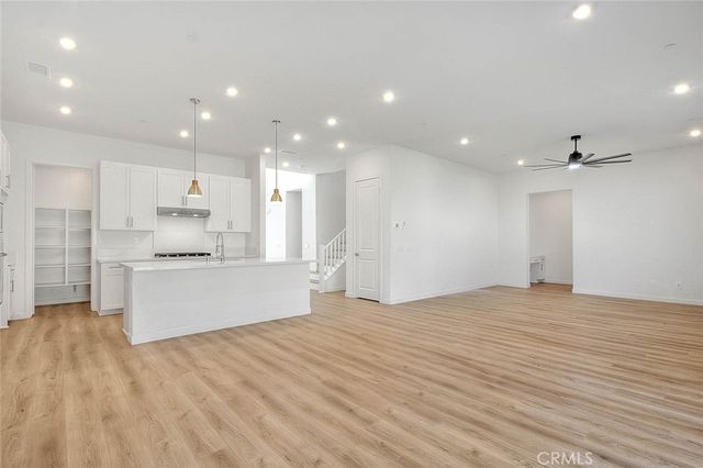 15842 Butterfly, Fontana, CA 92336