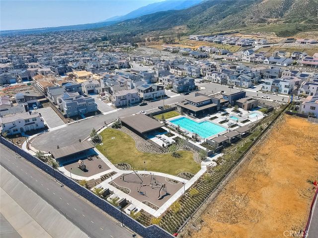 15842 Butterfly, Fontana, CA 92336