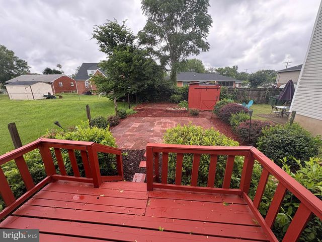1204 RAILROAD AVE, Fredericksburg, VA 22401