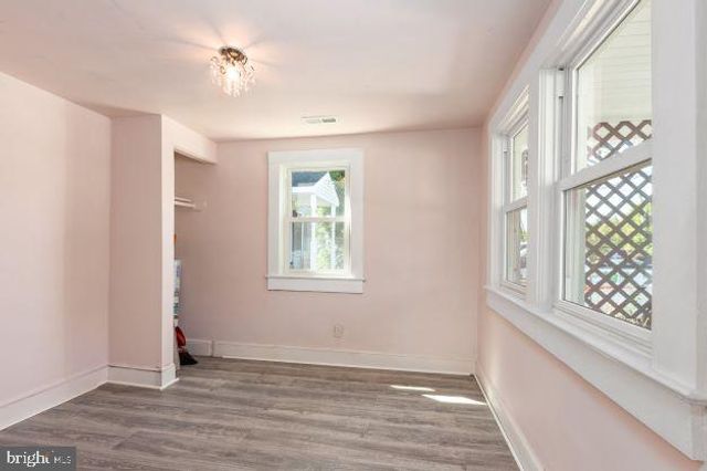 1204 RAILROAD AVE, Fredericksburg, VA 22401