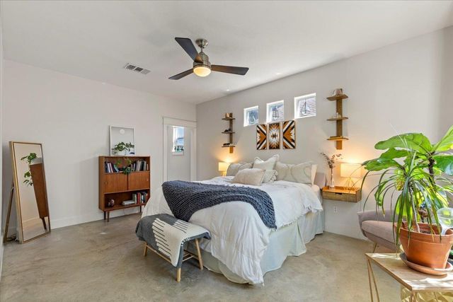 3014 Neal ST, Austin, TX 78702