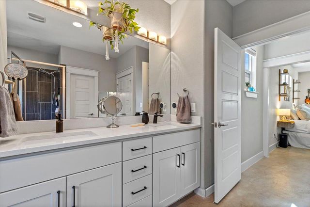 3014 Neal ST, Austin, TX 78702