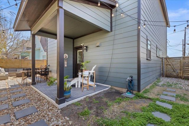 3014 Neal ST, Austin, TX 78702