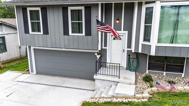 2662 Elm Drive, Arnold, MO 63010