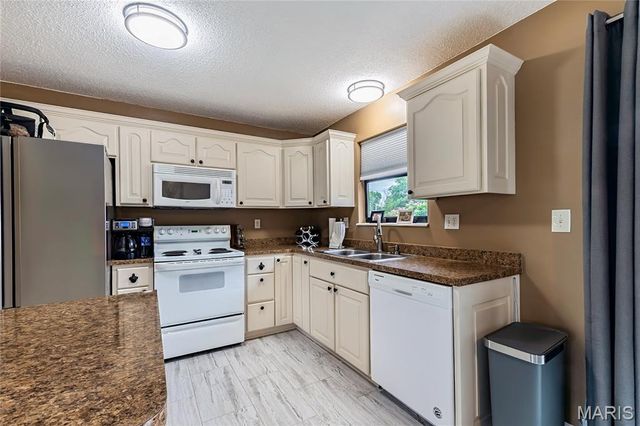 2662 Elm Drive, Arnold, MO 63010
