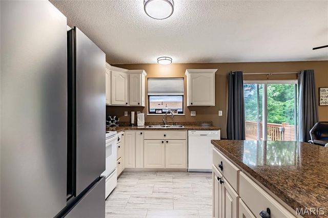 2662 Elm Drive, Arnold, MO 63010