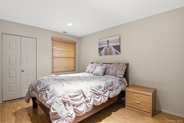 54 Southgate Circle, Massapequa Park, NY 11762