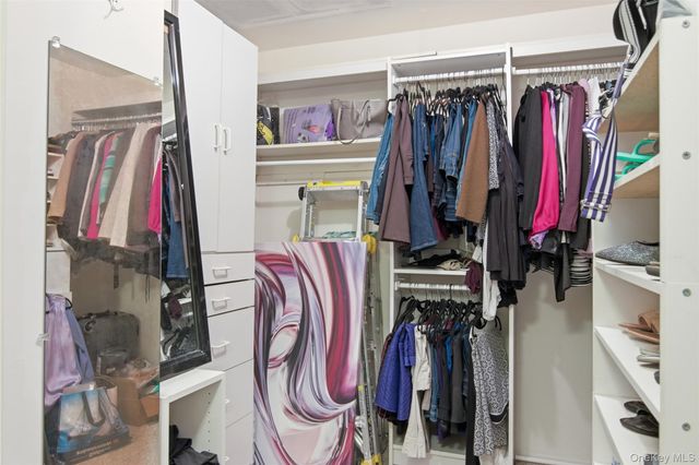 54 Southgate Circle, Massapequa Park, NY 11762