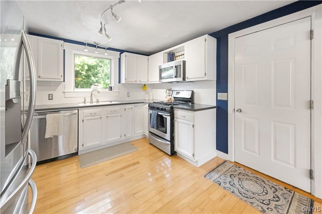 518 Cleveland Boulevard, Manlius, NY 13066