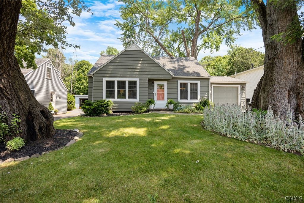 518 Cleveland Boulevard, Manlius, NY 13066