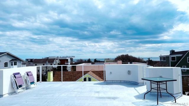 54 Matlock Street, Long Beach, NY 11561