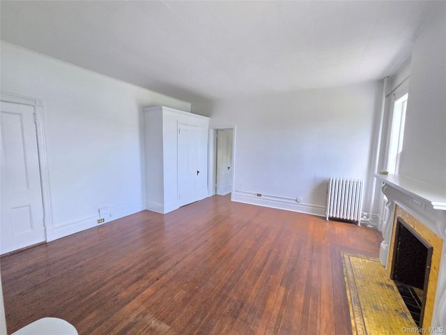 514 Grand Avenue 2E, Newburgh, NY 12550