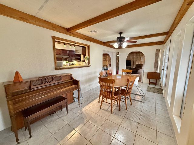 3160 Galewood Lane, Port Neches, TX 77651